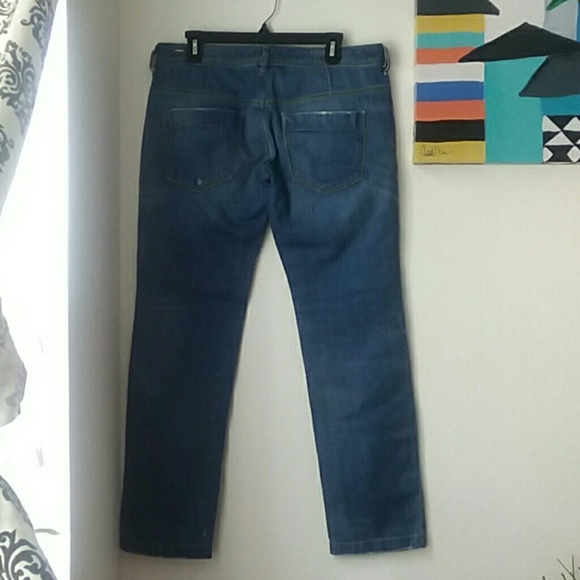 Diesel - Picture 2 of 7